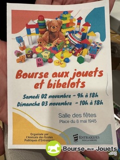 Photo de la bourse aux jouets Bourse jouets bibelots livres etc