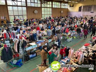 Photo de la bourse aux jouets Bourse aux vêtements enfants, jouets, articles de puéricultu