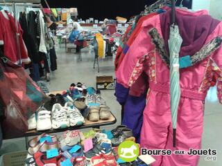 Photo de la bourse aux jouets Bourse aux vêtements d'hiver enfants -ados , puériulture