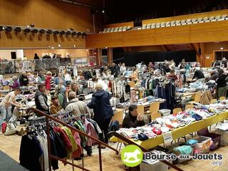 Photo de la bourse aux jouets Bourse aux vêtements hiver et puériculture