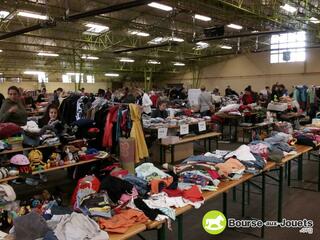 Photo de la bourse aux jouets Bourse aux vêtements, matériel de puériculture et jouets